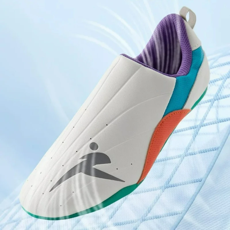Tênis Clássico de Artes Marcia - Women'S Shoes Vs Men'S Size avaliação e preço